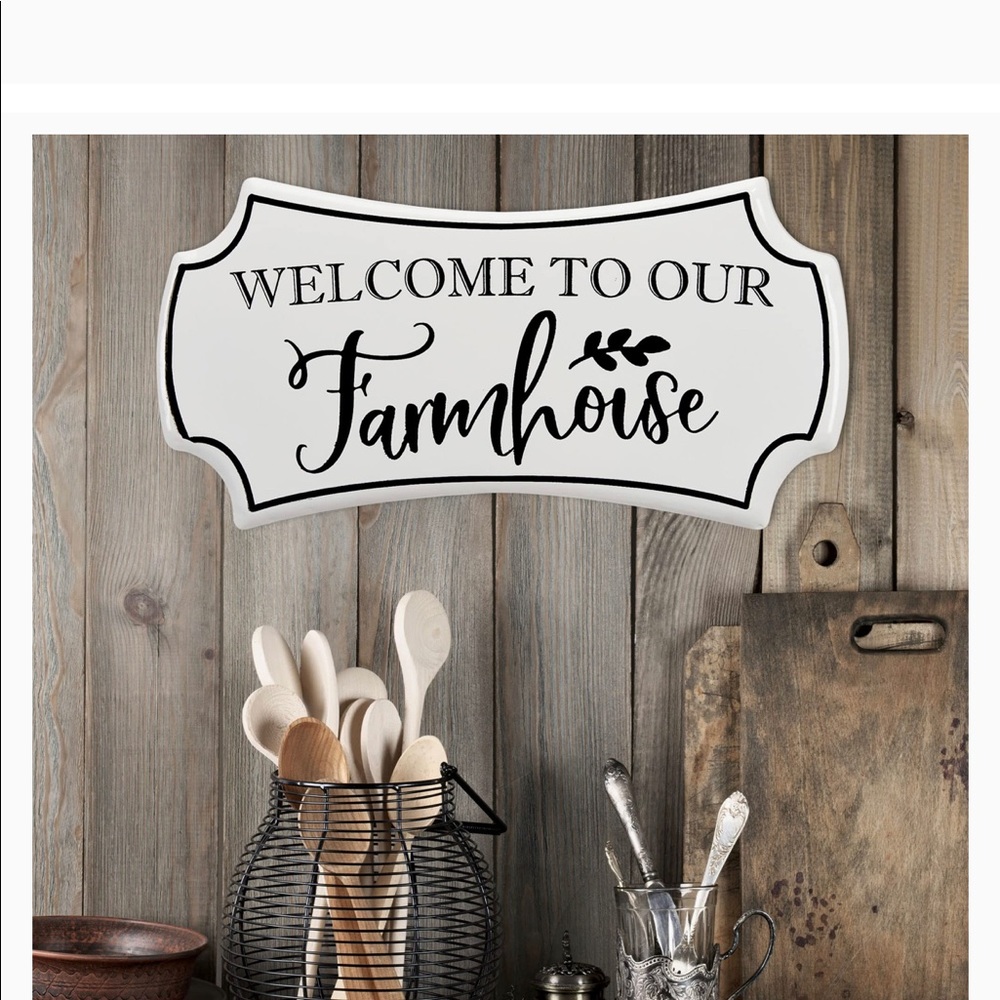 Farmhouse Sign - Picture 2 of 3